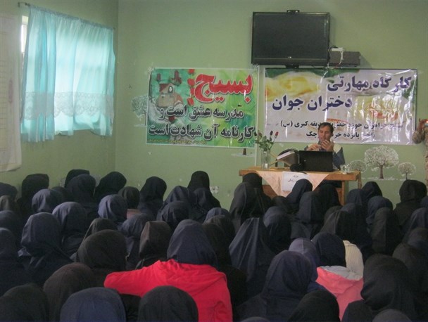 کارگاه آموزش مهارتی دختران جوان در شهرستان قرچک برگزار شد