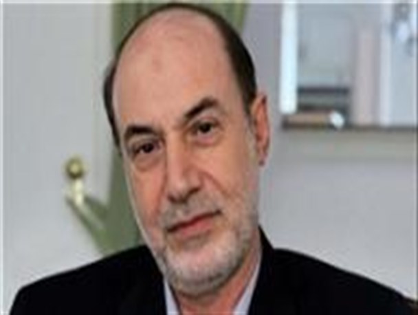 در بحث سوادآموزی توجه بیشتری به قهاوند شود