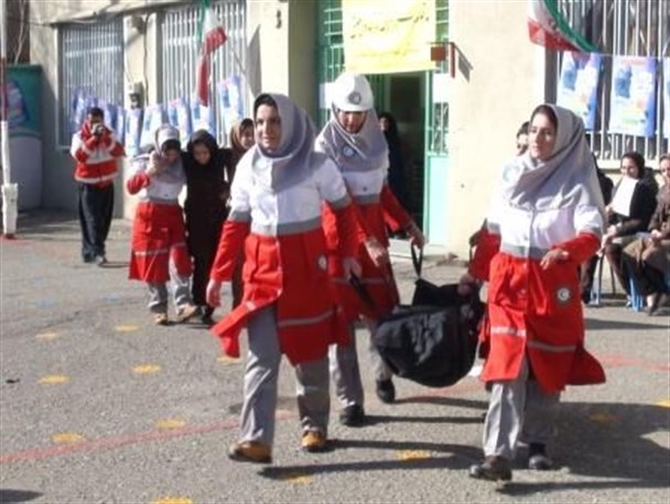مانور زلزله و ایمنی در سقز برگزار شد