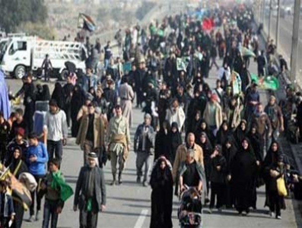 از همراه داشتن عکس امام راحل و رهبر انقلاب توسط زوار خارجی تا تقدیر از اقدامات سردار سلیمانی در عراق