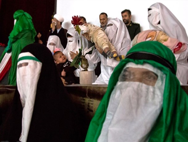 همایش پژواک ندای حضرت زینب(س) در حسینه عاشقان کربلا +فیلم