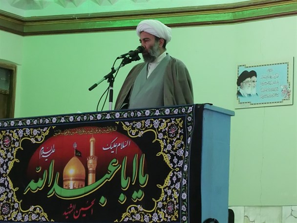 چندین ماه از دستور رهبری گذشت اما هنوز به حقوقهای نجومی رسیدگی نشده است