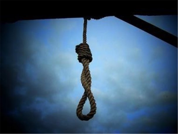 عامل قتل عمد در آمل به دار آویخته شد