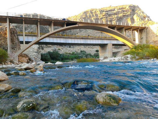 اثر تاریخی دوره ساسانی بعد از یک روز بارانی به روایت تصویر