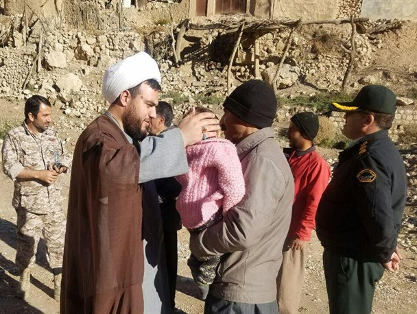 تسریع در روند کمک رسانی به زلزله زدگان و ضرورت کار جهادی