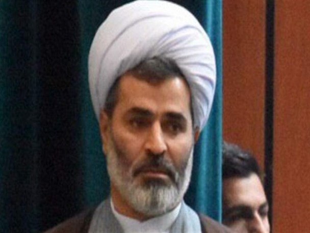 حرکت در مسیر شهدا وظیفه همه مسئولان است