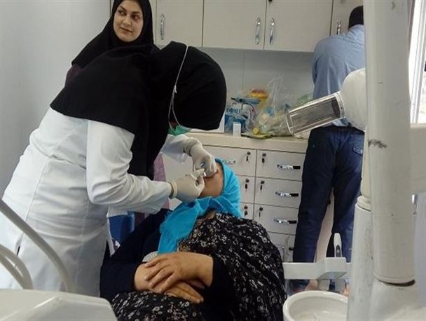استقرار یک‌روزه‌ پزشکان جهادگر بوشهری در روستای "شیرینو"