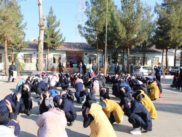 مانور زلزله در مدارس میاندوآب
