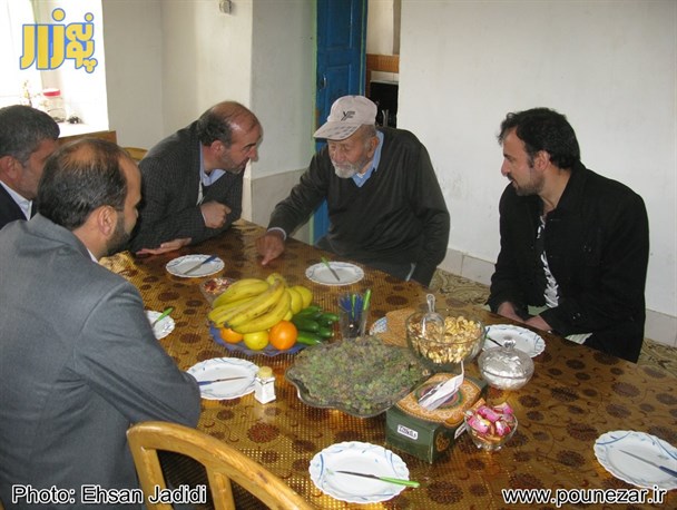 دیدار جمعی از مسئولان فریدونشهر از ارامنه‌ی شهرستان