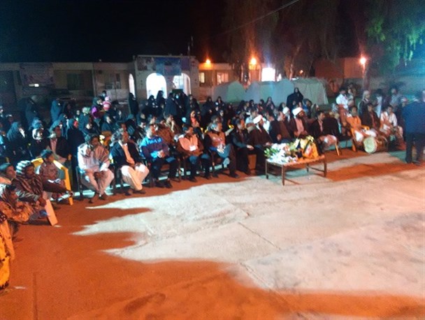 جشن وحدت خدمت گذاران عرصه پزشکی در بیمارستان صحرایی در دلگان+ تصاویر