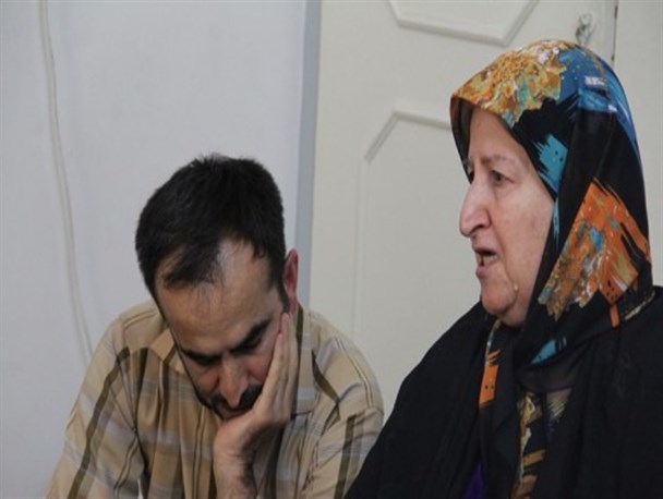 به سرخی گل وحدت+عکس
