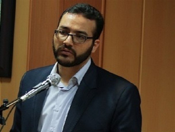 رسانه های زنجیره ای، سال 88 جاده صاف کنی دشمن بودند