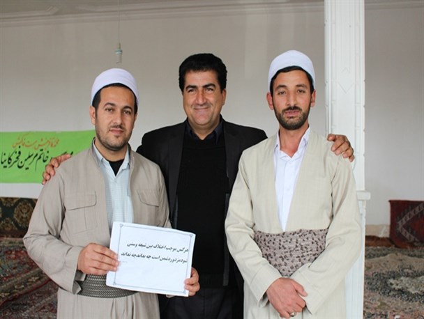 کمپین وحدت در دور افتاده ترین روستای پلدشت راه اندازی شد/تصاویر