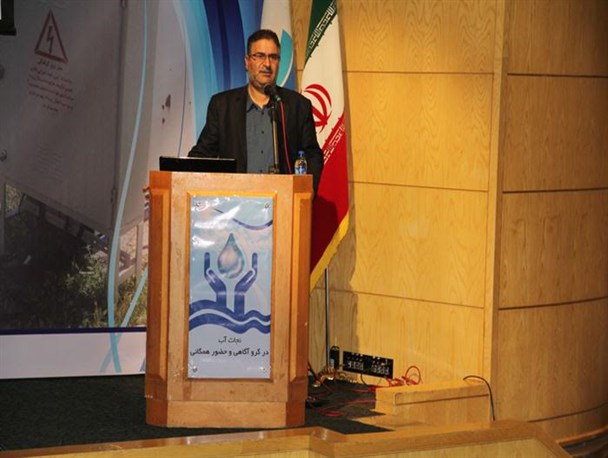 در بحث کنترل معضل آب، وزارت جهاد کشاورزی تا کنون تنها بوده است