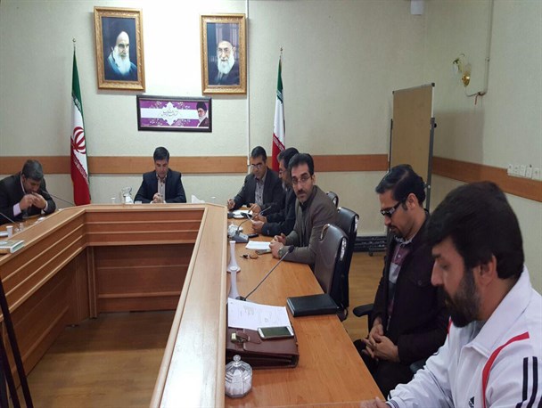 تکدی گری زیبنده جلوه بصری شهرستان صحنه نیست/ وجود متکدیان چالش اجتماعی است