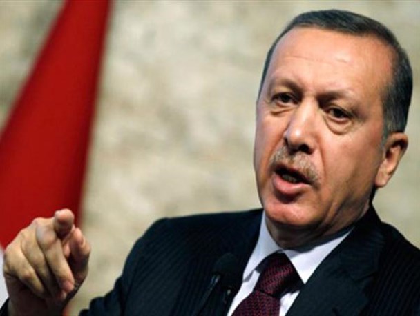 اردوغان: ائتلاف امریکا از گروه های تروریستی حمایت می کند/ واشنگتن: اتهام اردوغان در پشتبانی ائتلاف آمریکایی از داعش مضحک است