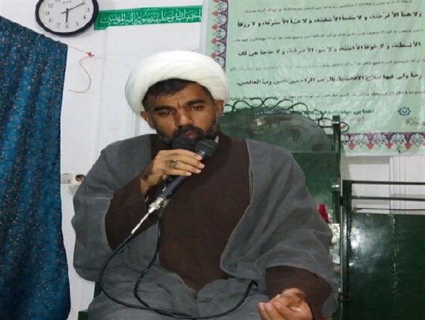 آبادی مساجد، آبادی دین هست/ اساس دین اسلام اقامه نماز است