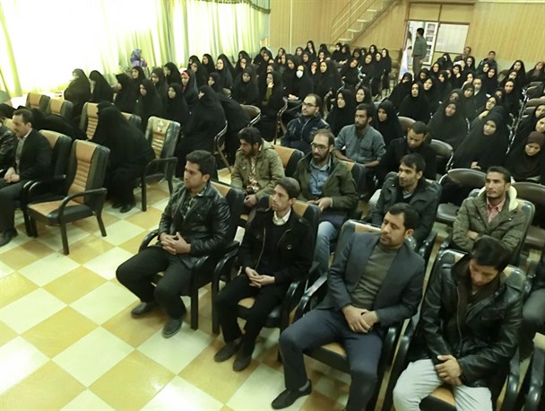 مراسم تجلیل از آموزشیاران نهضت سوادآموزی تایباد
