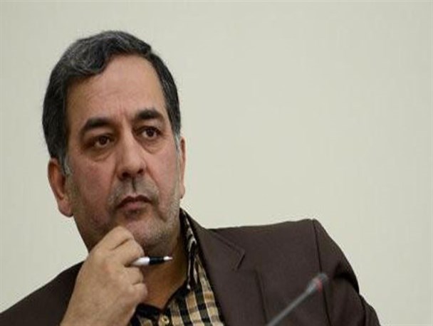 باید هم در 9 دی شرکت کرده و هم از آن حمایت کنیم/ هر کس ولی فقیه را نشانه بگیرد محکوم است