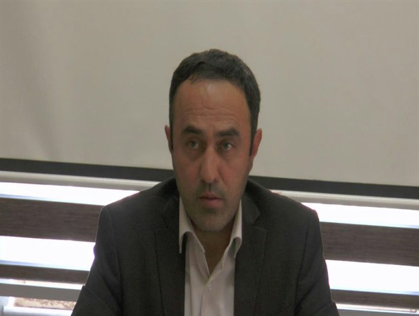 مبارزه بیولوژیک با آفت کرم خراط در ۴ هکتار از باغات گردوی شهرستان عجب شیر اجرا می شود