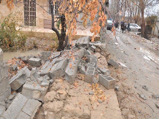 بارندگی شدید به باغات ملارد خسارت وارد کرد + گزارش تصویری