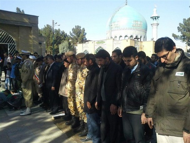 تشییع پیکر پاک شهید مدافع حرم «صادق سروری» در رباط کریم