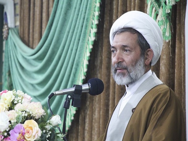 باید از توطئه های دشمنان درس گرفته و خود را آماده نگه داریم/ حوزویان از جایگاه نظارتی خود کوتاه نیایند