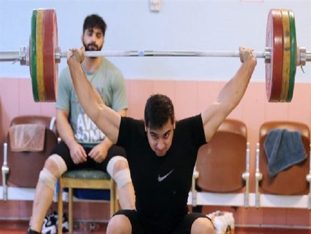 راه حاج قاسم سرخطی برای ورزشکاران/ همه برای پرچم و سرود ملی ایران می جنگیم