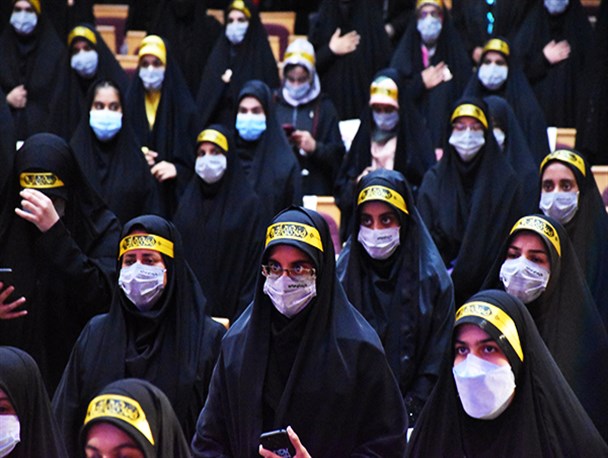 تصاویر/اجتماع دختران حاج قاسم«حمایه زینبی» در کرمان برگزار شد