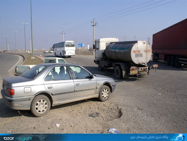 دور برگردان حادثه ساز در کمربندی شهیدحجازی‎فر خوی+تصاویر