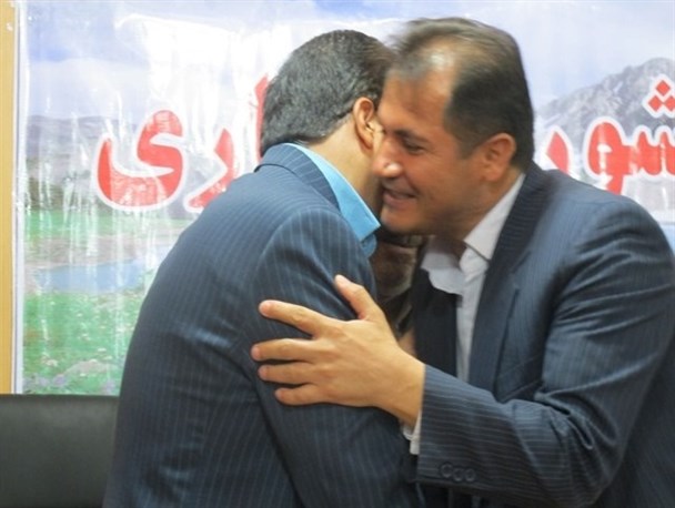 فرماندار دنا تغییر کرد/ سکان فرمانداری در دست یار دبستانی