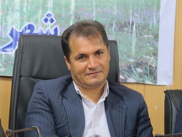 با هیچ حوزه ای کاری بیگانه نیستم/ باید دینم را به دنا ادا کنم