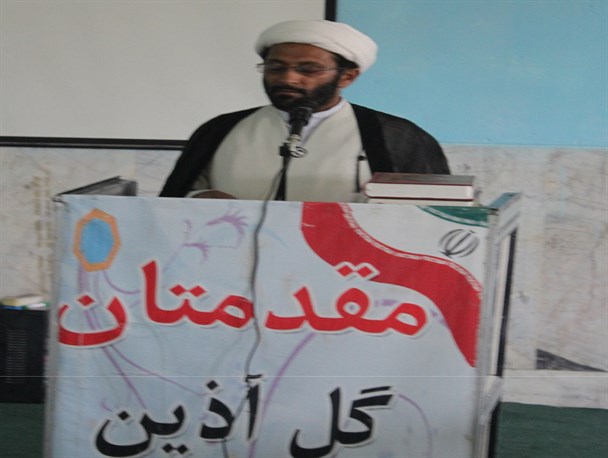تفکر در آیات قرآن زنگار جهل و نادانی را از آینه دلها می زداید