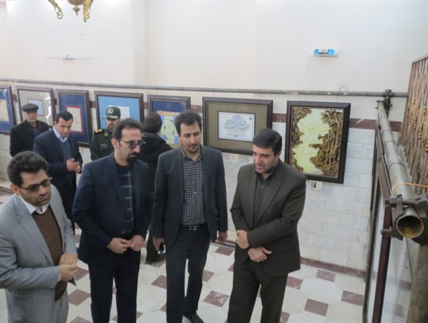 نمایشگاه خوشنویسی در حمایت از بیماران سرطانی در سنقروکلیایی برپا شد+تصاویر