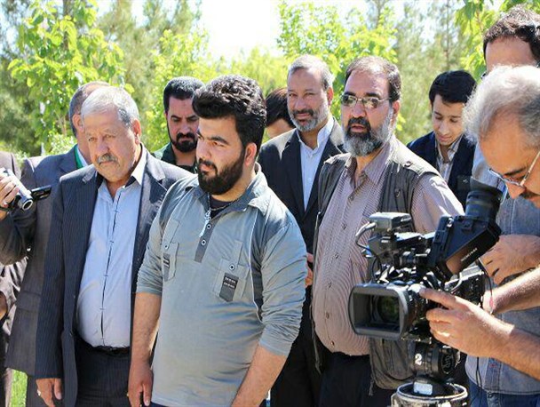 کارگردان تفتی هنر مقاومتی را به نمایش گذاشت/استفاده از ظرفیت بومی، هنر تفتی ها