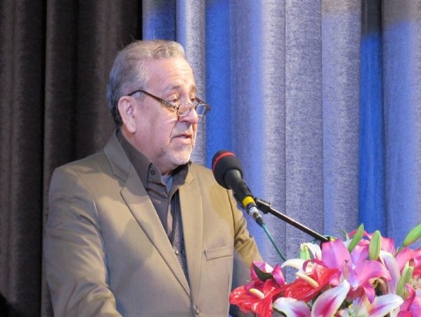 شهداء سرآمد همه نخبگان کشورمان هستند/ شاهین شهر ایرانی کوچک، با مردانی بزرگ است