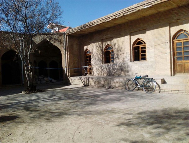 گشتی در مدرسه تاریخی حجتیه بروجرد/ ۲۷ طلبه در این مدرسه علمیه تاریخی به درجه اجتهاد رسیدند