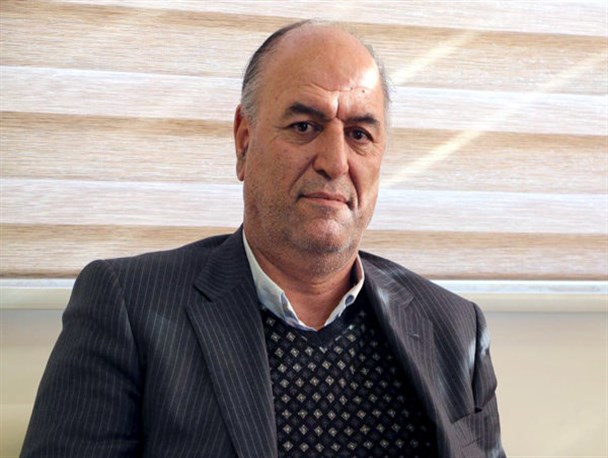 آزاد راه زنجان- قزوین و محور زنجان- طارم همچنان مسدود است/بارش برف راه بیش از 95 روستای استان را بست