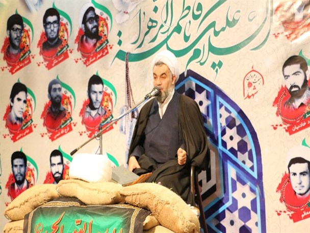 یادواره شهدای طلبه و روحانی شهرستان لنجان برگزار شد/ تصاویر