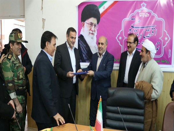 مراسم تودیع و معارفه فرماندار ثلاث باباجانی باباجانی برگزار شد