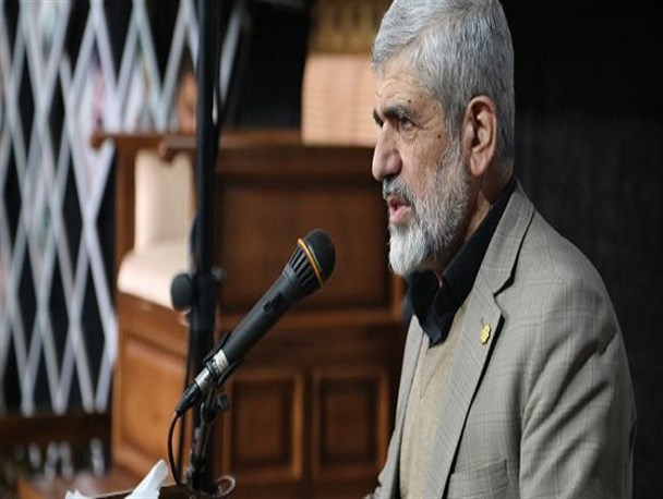 برکت خون شهید سلیمانی دنیا را تکان داد/ شهدا پایه مستحکمی برای مبارزه با استکبار جهانی+تصاویر