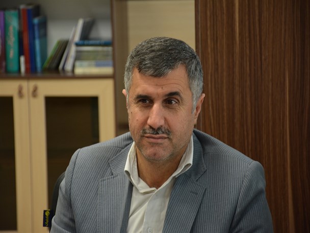 اعضای انجمن های اسلامی دانش آموزان گلچین شده از گلستان مدرسه هستند