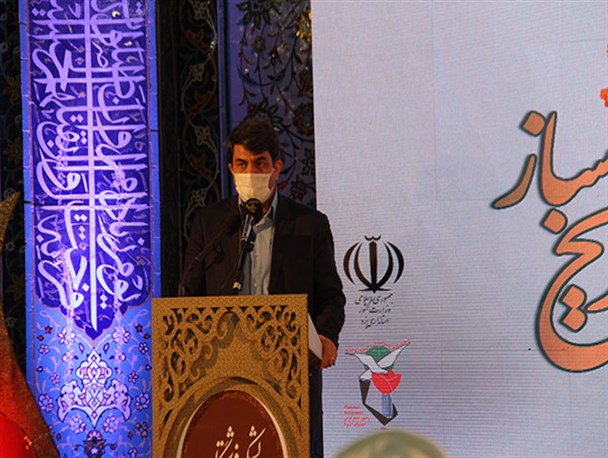 نقش مادران و همسران شهدا برای جامعه تبیین شود