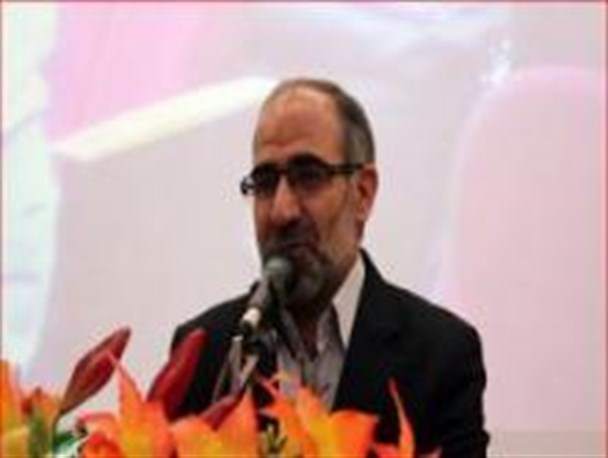 دولت با واقع بینی به نیاز های ملی توجه کند/دولت در مسائل بین المللی مواضع فعال تری داشته باشد