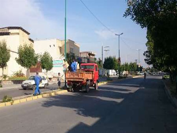 وعده ها و پوستر های جا مانده از انتخابات در هرمزگان