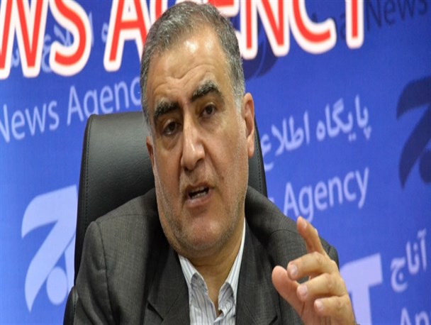 ثروت آخوندی 8 هزار میلیارد تومان است/ سیاسی‌کاری فراکسیون امید مانع احقاق حقِ آذربایجانی‌ها شد