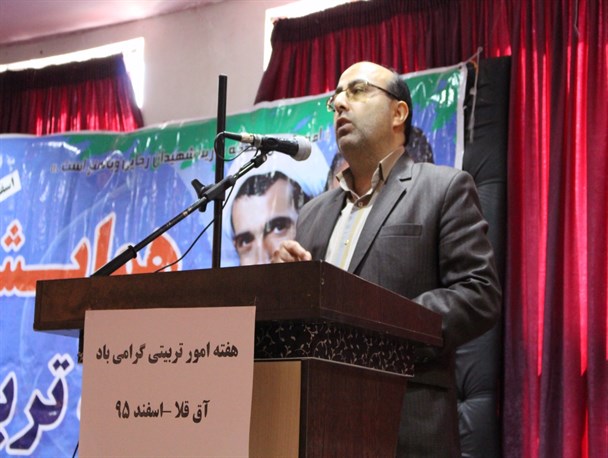 علم و تقوا دو بال برای پرواز و خوشبختی انسان است
