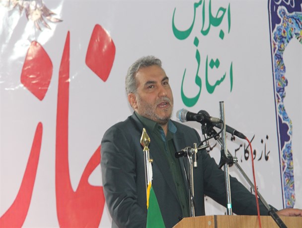 اکثر همایشها و جلسات ادارات با وقت نماز تداخل دارند