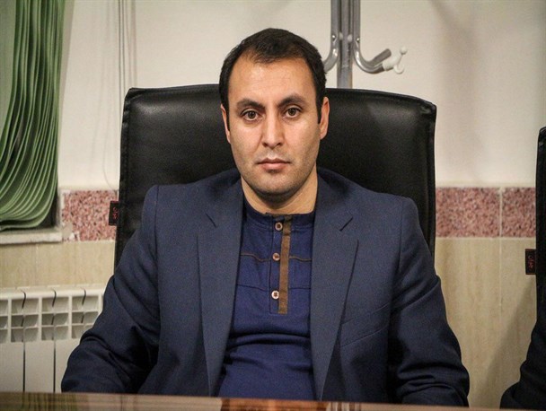 تاکسی ها ویترین شهر هستند / با جذب گردشگر می توانیم شهرداری را به درآمد پایدار برسانیم