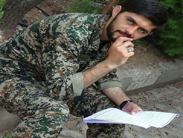 آیین رونمایی از کتاب شهید مدافع حرم حمید سیاهکالی مرادی
